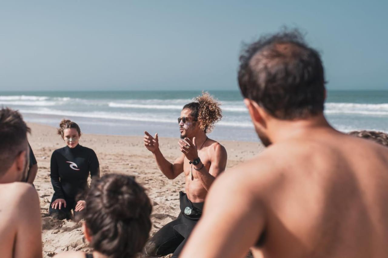Wavy Days Hostel Tamraght Ngoại thất bức ảnh
