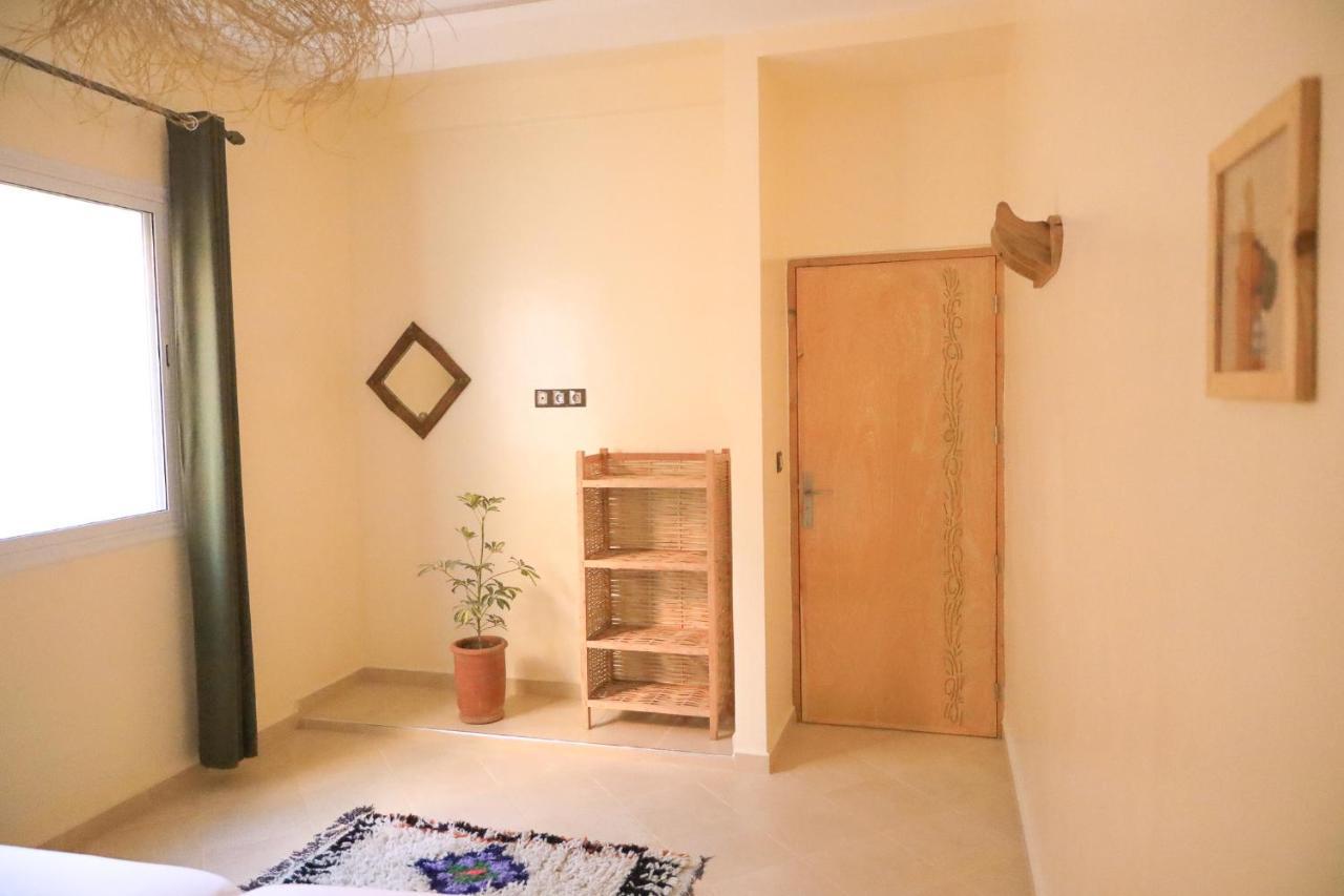 Wavy Days Hostel Tamraght Ngoại thất bức ảnh
