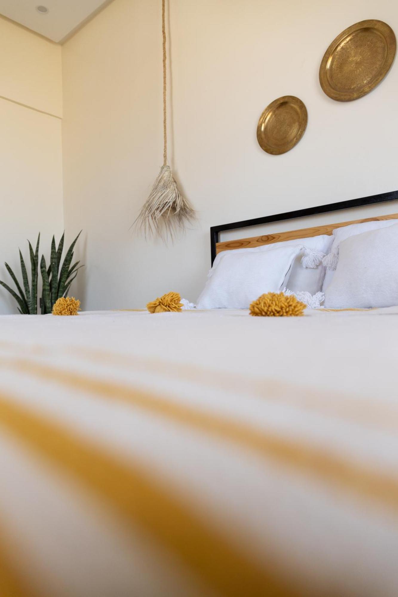 Wavy Days Hostel Tamraght Ngoại thất bức ảnh