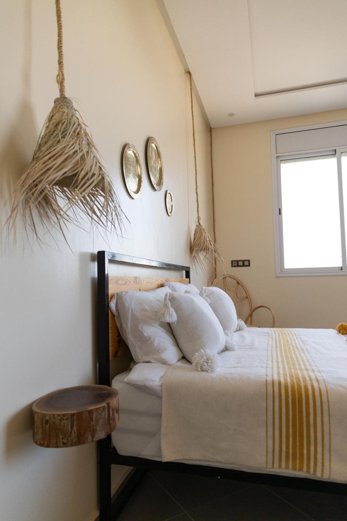 Wavy Days Hostel Tamraght Ngoại thất bức ảnh