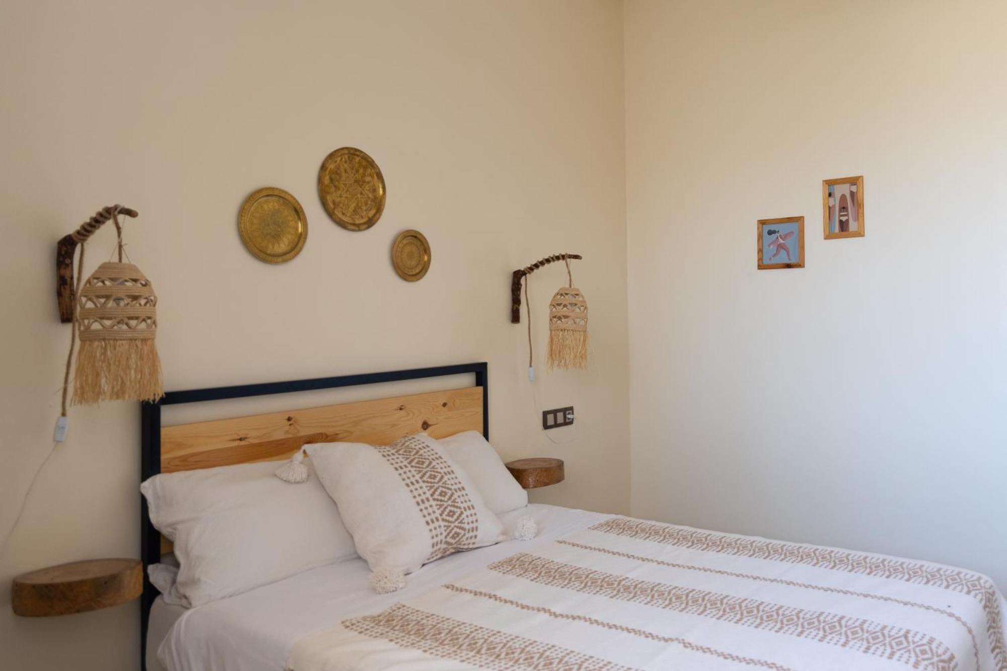 Wavy Days Hostel Tamraght Ngoại thất bức ảnh